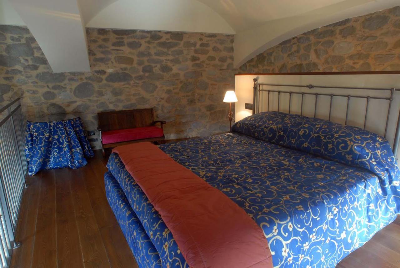Castello Di Pontebosio Luxury Resort Licciana Nardi Екстериор снимка