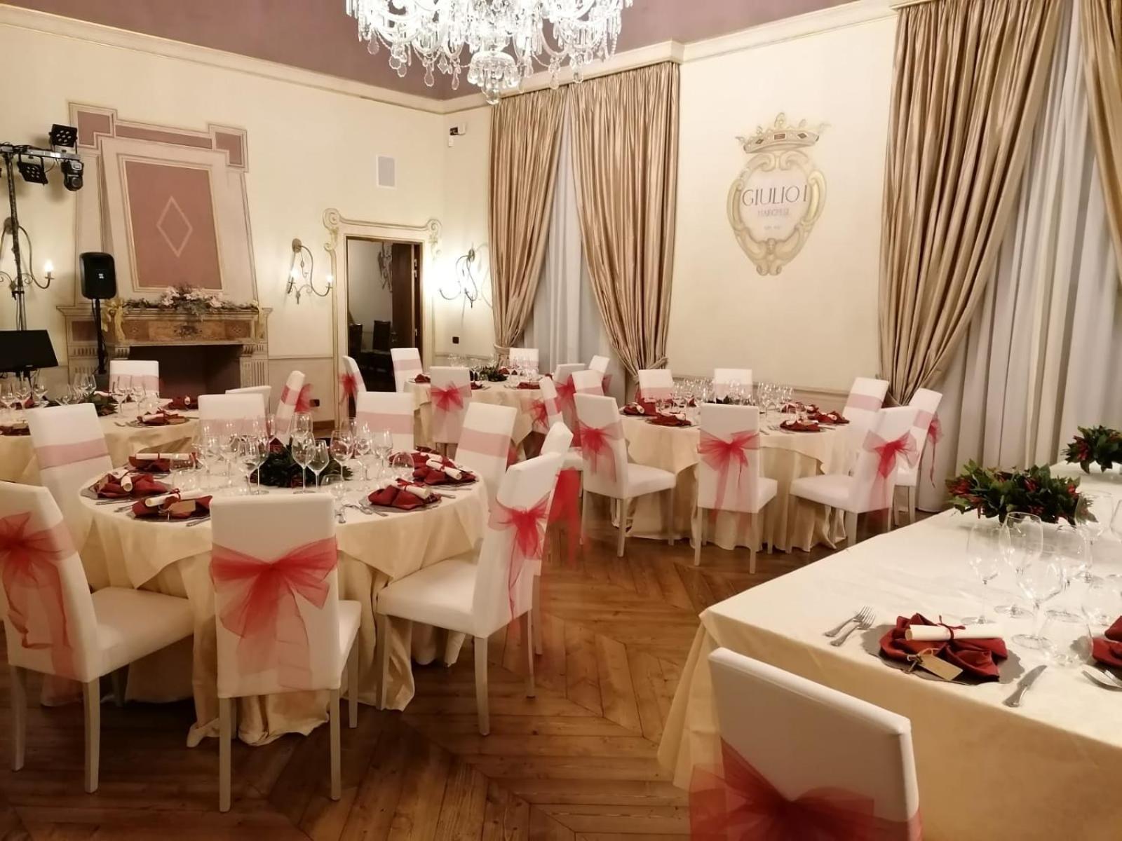 Castello Di Pontebosio Luxury Resort Licciana Nardi Екстериор снимка